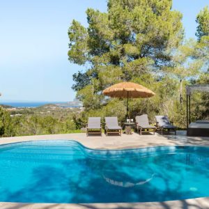 Luxury villa with fantastic sea view